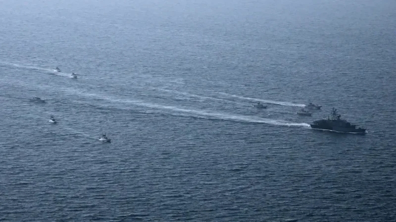 تقارير: منع المرور عبر مضيق هرمز وسط غياب تأكيد رسمي