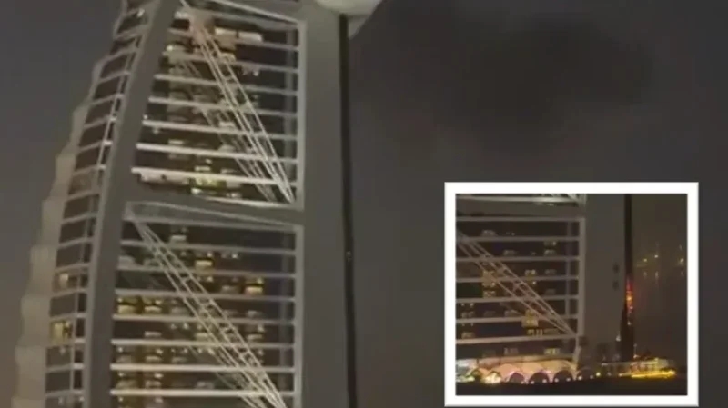 دبي: حريق يندلع في واجهة فندق برج العرب إثر تحطم مسيّرة