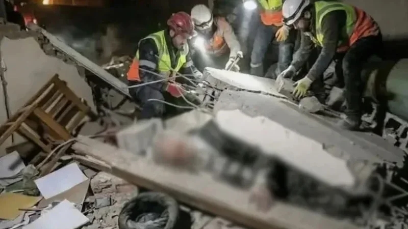 صورة جثمان خامنئي المتداولة.. مفبركة بالذكاء الاصطناعي؟