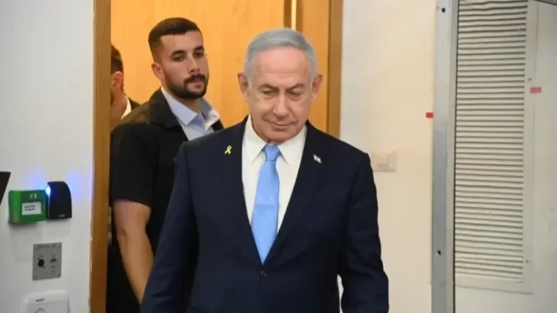 الحرس الثوري يعلن استهداف مكتب نتنياهو وقيادة القوات الجوية