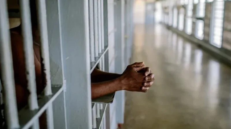 14 سنة سجنا لإرهابي عائد من بؤر التوتر