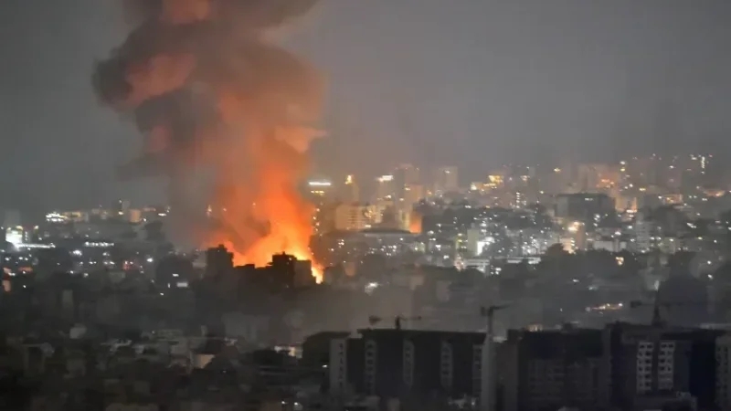 جيش الاحتلال يعلن قصف مراكز قيادة حزب الله ومخازن أسلحته في بيروت