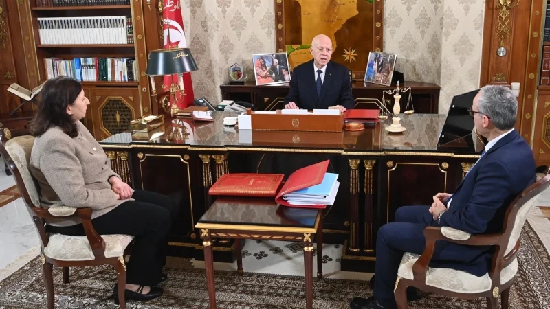 قيس سعيّد: يجب الانطلاق في إصلاحات هيكلية شاملة للصناديق الاجتماعية