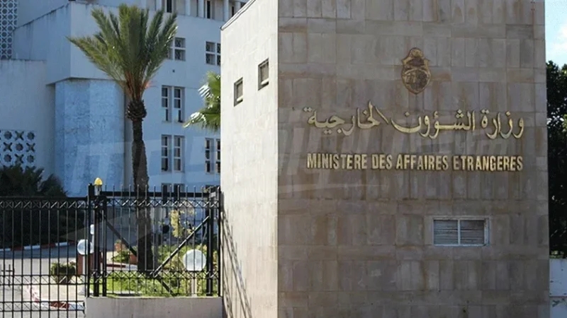 الجالية التونسية في الخليج والشرق الأوسط: عناوين وأرقام للتواصل