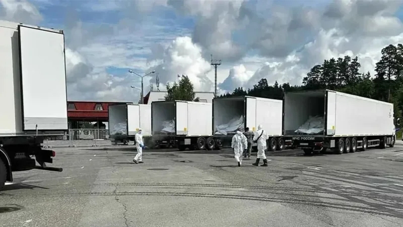 Moscou restitue à Kiev les corps de 1 000 soldats...