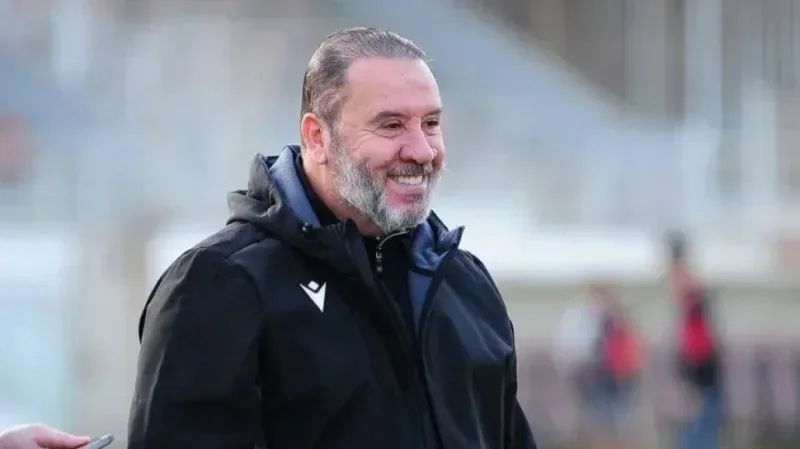 Foot: Deux offres algériennes pour Nabil Maâloul