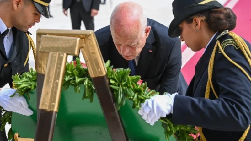 رئيس الجمهورية يشرف على إحياء الذكرى 88 لعيد الشهداء