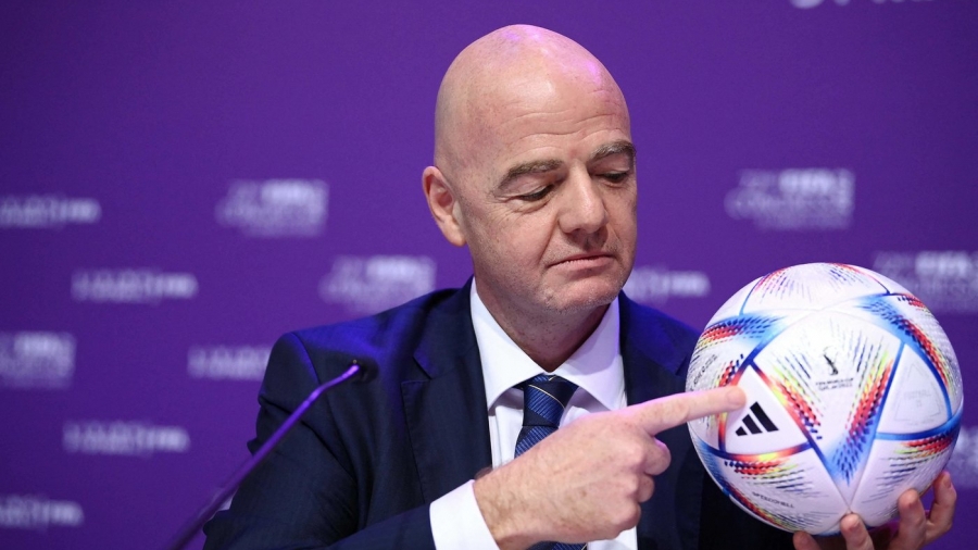 إنفانتينو رئيسا للاتّحاد الدولي لكرة القدم حتّى 2027 