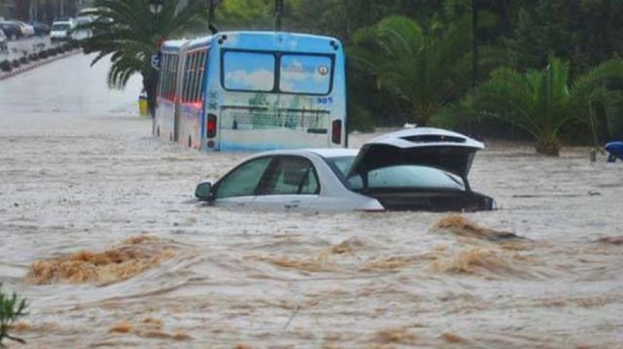 الجزائر: 4 وفيات جديدة جراء الاضطرابات الجوية 