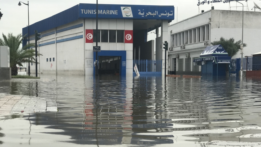 برامج وزارة التجهيز لحماية المدن من الفيضانات وانجراف الشريط الساحلي