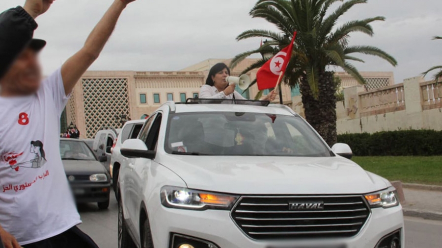 Mandat de dépôt contre le chauffeur personnel de Abir Moussi