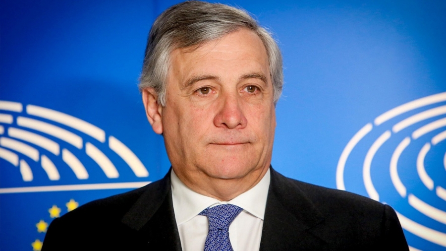 Tajani appelle à une alliance avec la France sur l'immigration 