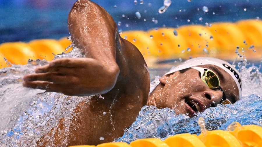 Natation: Ayoub Hafnaoui champion du monde du 800m