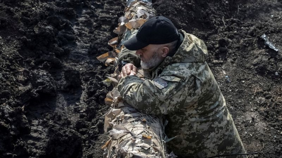 Bakhmut encerclée par les Russes...tombera-t-elle ?