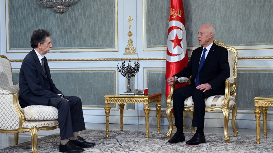  Kais Saïed reçoit le président du Croissant rouge tunisien