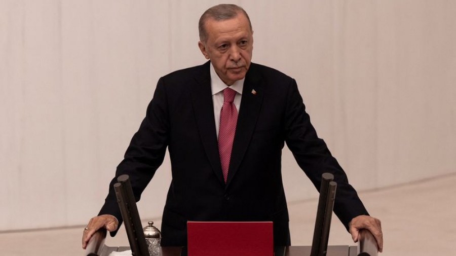 Erdogan prête serment pour un nouveau mandat présidentiel