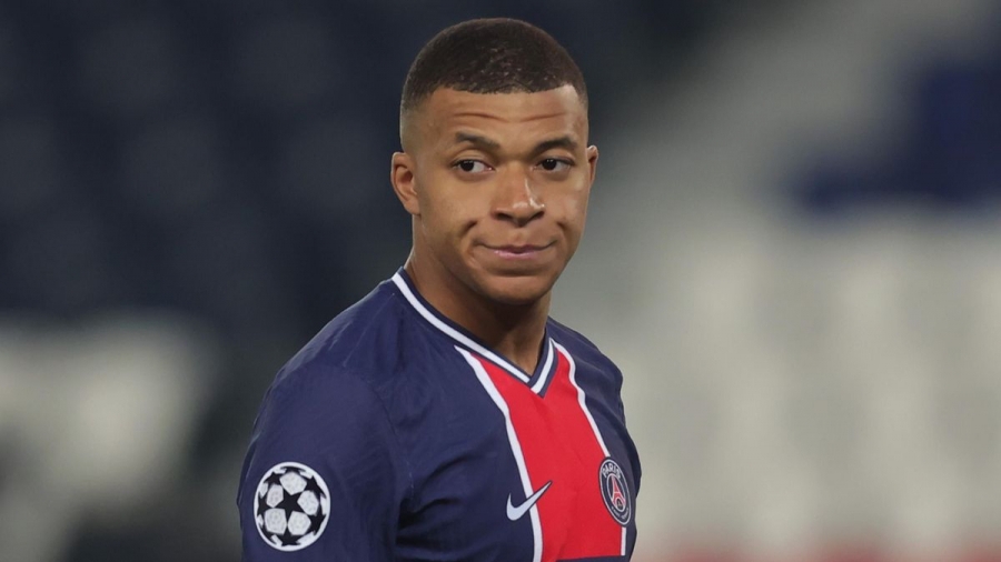 Mbappé réfute son départ du PSG