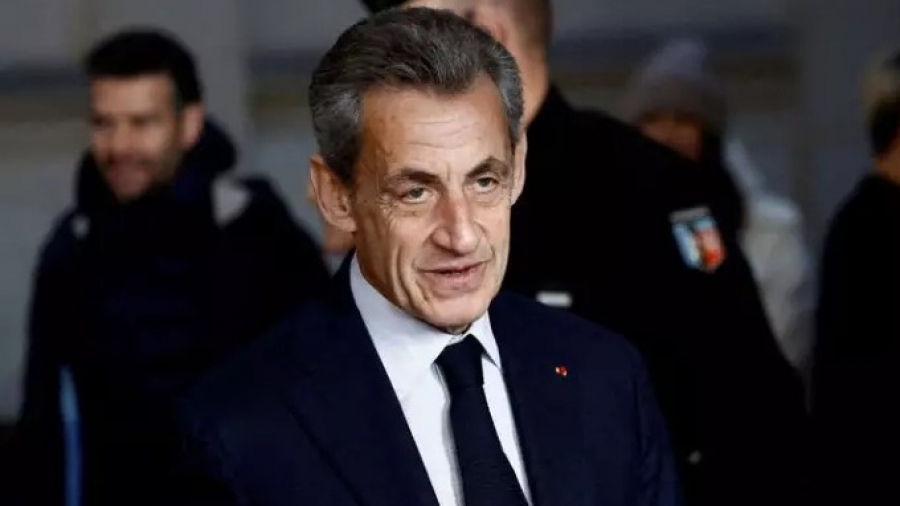 France: Sarkozy, premier président condamné à la prison ferme