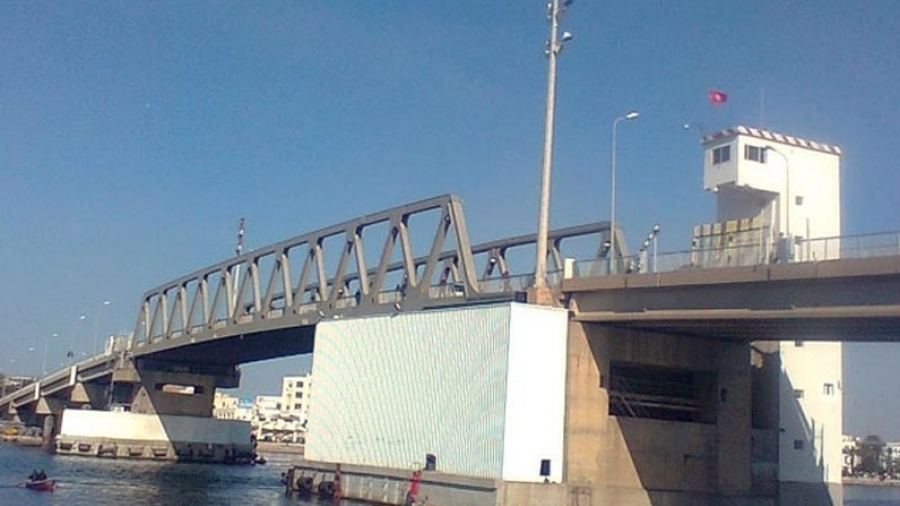 Nouvelle levée provisoire du pont mobile de Bizerte