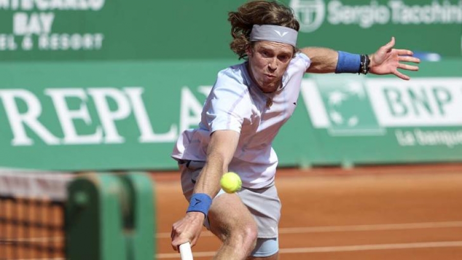 Tournoi de Madrid: Rublev stoppé par Khachanov en huitièmes de finale