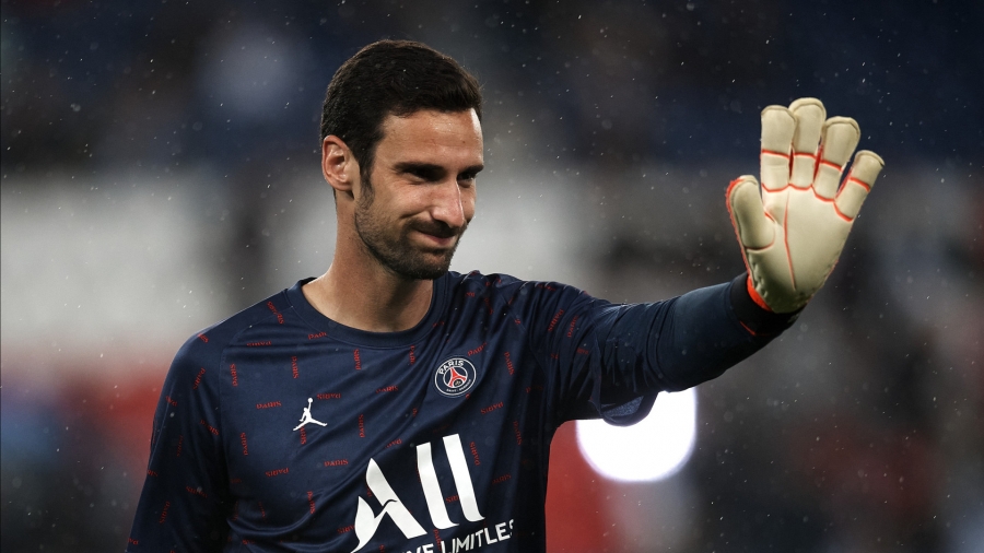 Le gardien du PSG Sergio Rico quitte l'hôpital