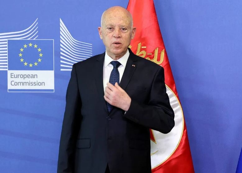 The European Union and Tunisia sign pact to stem migration