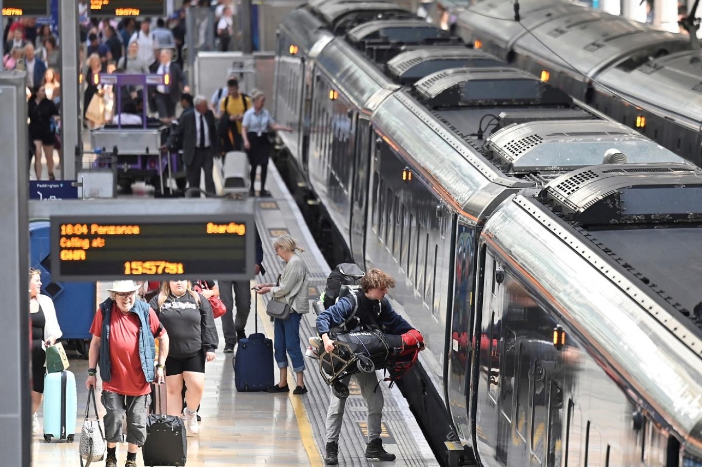 UK train drivers announce Sept. 1 strike over pay dispute