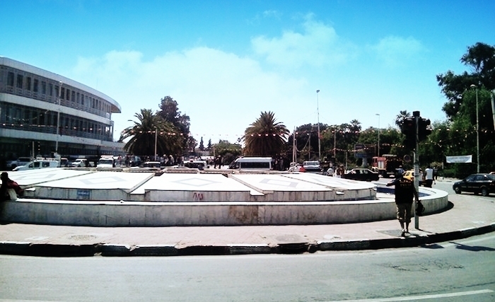 Tunis: Reopening of road in front of Parliament in Bardo