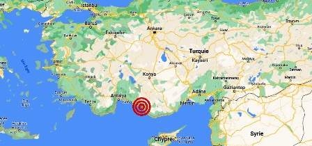 Turkey shaken by earthquake