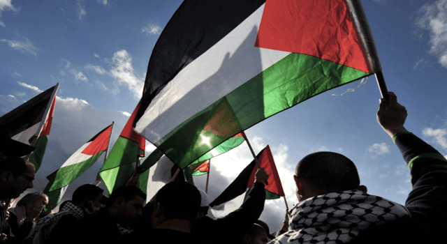 168 countries vote in favor of the right to self-determination of Palestinian people