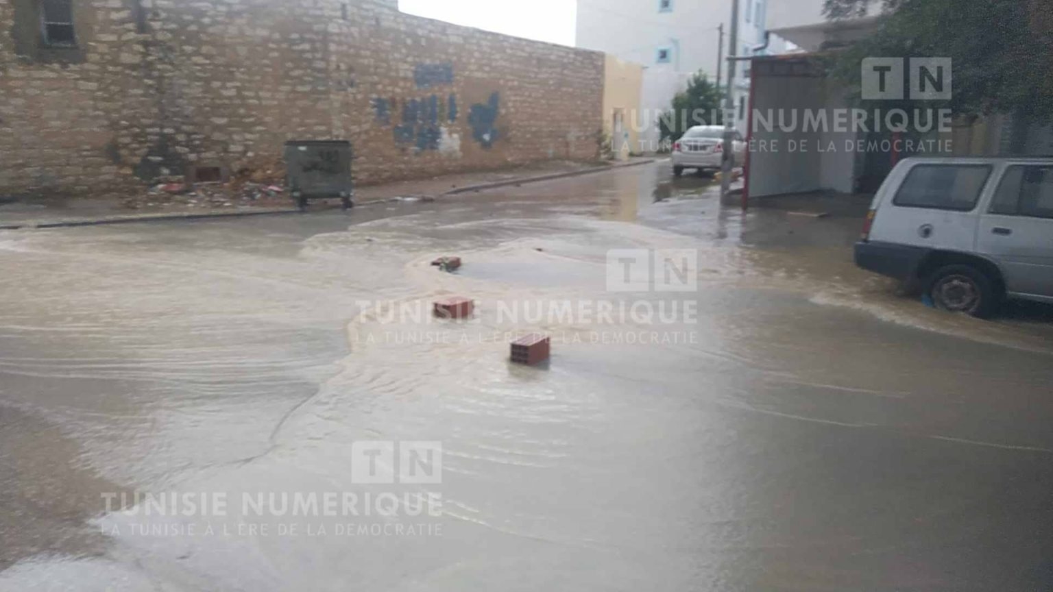 Tunisia-Scattered rains in Nabeul and flood in some streets [Video+Photos]