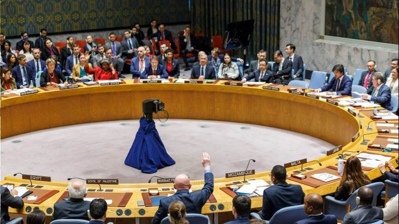 Security Council adopts resolution condemning Red Sea attacks