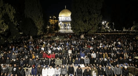 45,000 Palestinian worshipers at Al-Aqsa mosque