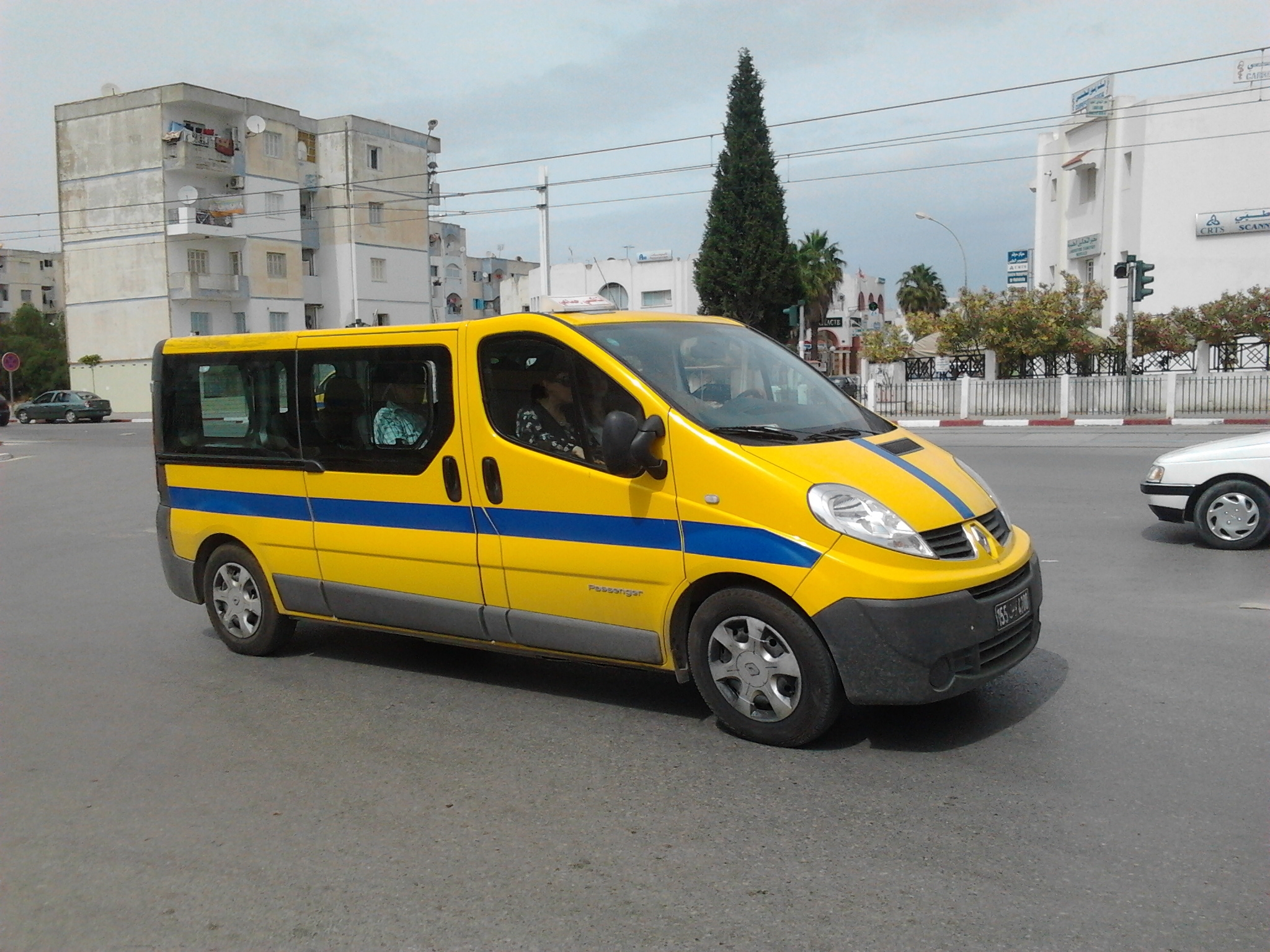 Marsa: Collective Taxi Overturns, Injuring 7