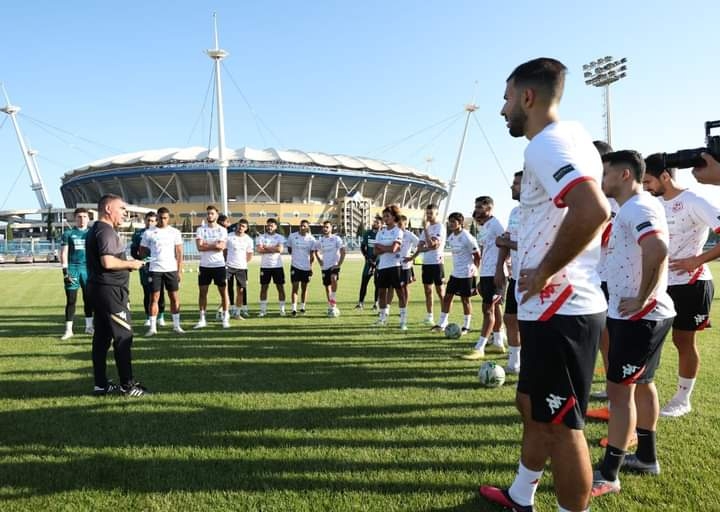 Préparation EN : première séance d’entraînement avec 24 joueurs (photos)