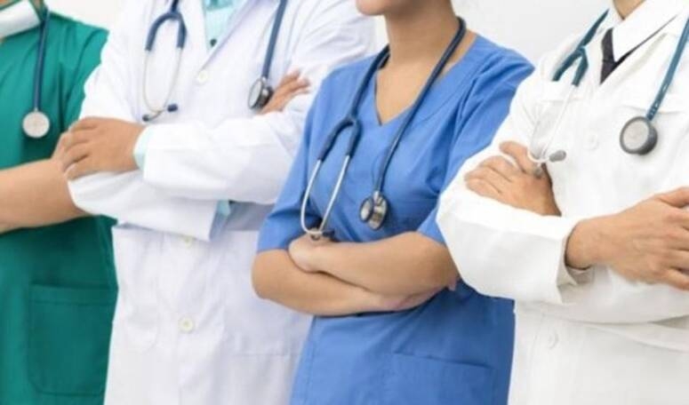 نقابة الأطباء الجامعيين وأطباء الأسنان و الصيادلة تعبّر عن رفضها الترفيع في الضريبة على دخل الاستشفائيين الجامعيين