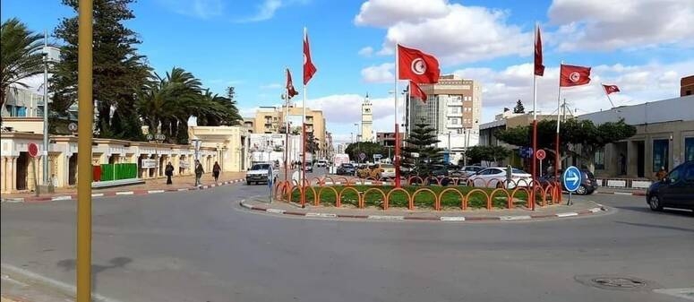 سيدي بوزيد: شبان ينجزون "روبوت تفاعلي" يجيب على تساؤلات طالبي الشغل بطريقة ذكية ومبتكرة