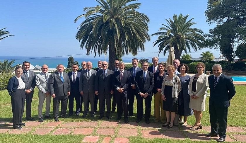 Nabil Ammar rencontre les ambassadeurs des pays membres de l'UE