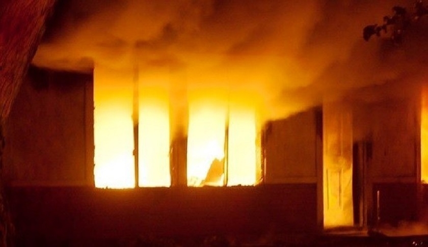 La Goulette : un homme reconnu coupable d'avoir incendié son domicile avec sa famille à l'intérieur
