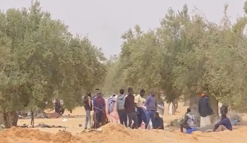 Migration irrégulière : en colère, les habitants de Jebeniana et El Amra s'apprêtent à une grève générale