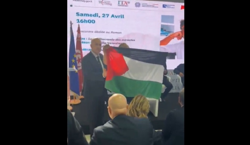 Salon du livre : l'ambassadeur italien « dégagé » par des militants de l'Action pour la Palestine