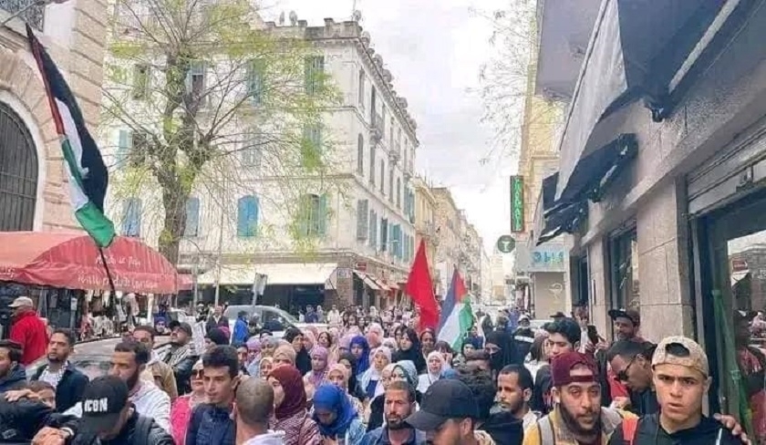 Les étudiants tunisiens manifestent pour une Palestine libre et indépendante