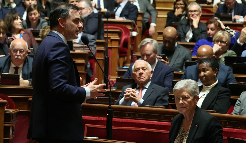 France - Budget : ultimes tractations et appels à négocier avant une possible censure