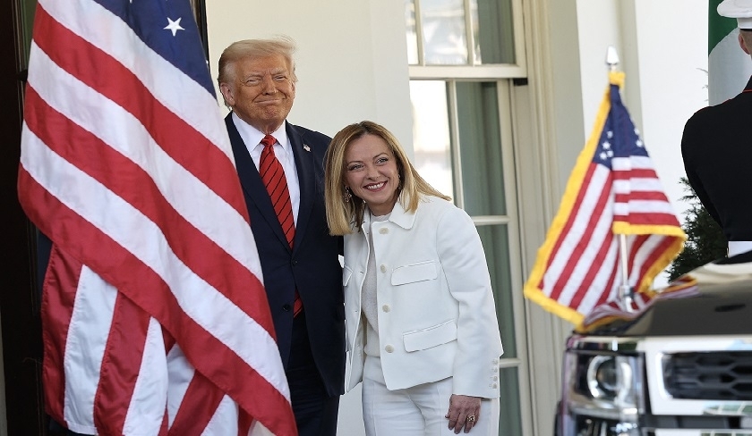 ​Trump optimiste sur un accord douanier avec l'UE après sa rencontre avec Meloni​