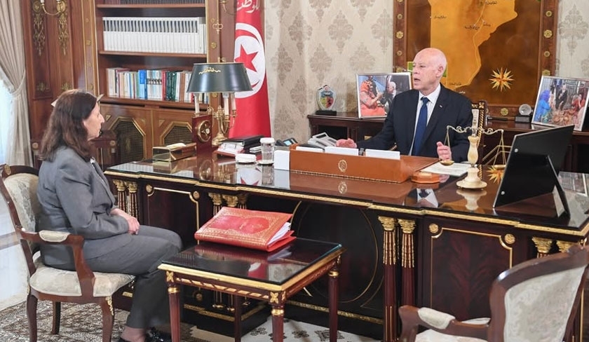 Kaïs Saïed appelle à une réforme administrative profonde pour concrétiser la révolution législative en Tunisie