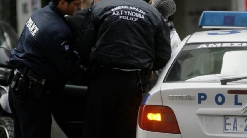 Athènes : arrestation de 34 Tunisiens dans une affaire de centre d'appel frauduleux
