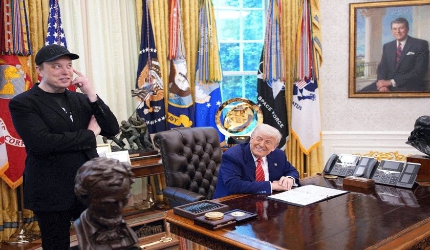 Depuis le Bureau ovale, Trump et Musk plaisantent sur la vidéo virale du couple Macron