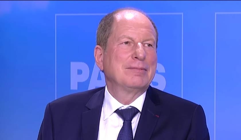 Éric Danon répond à Emmanuel Macron