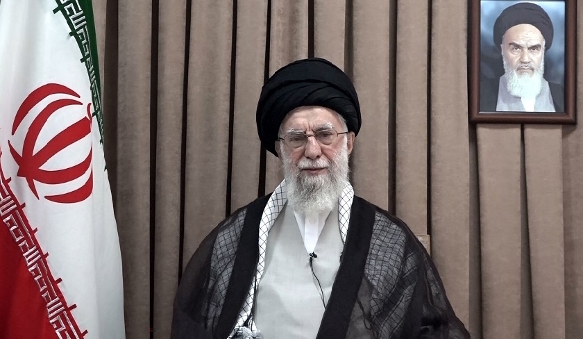 Khamenei : « l'Iran ne se rendra jamais ! »