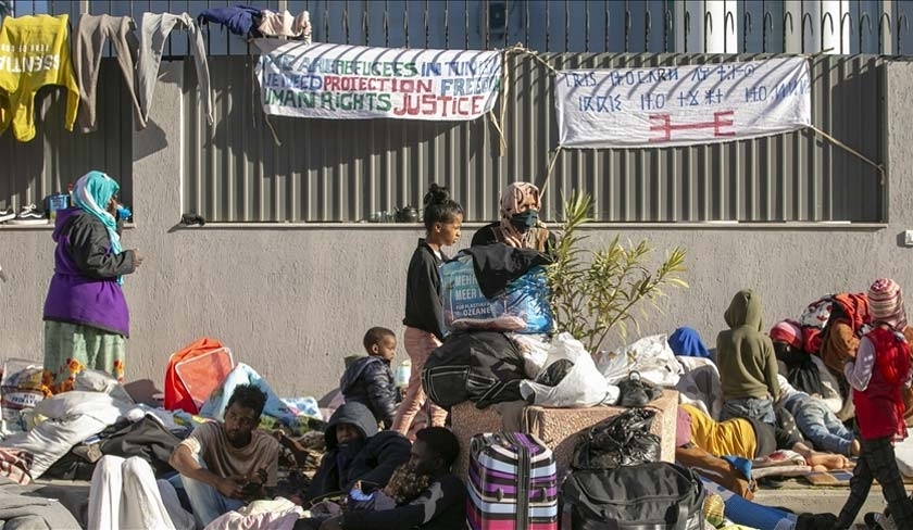 La police évacue les migrants subsahariens du jardin public des Berges du Lac